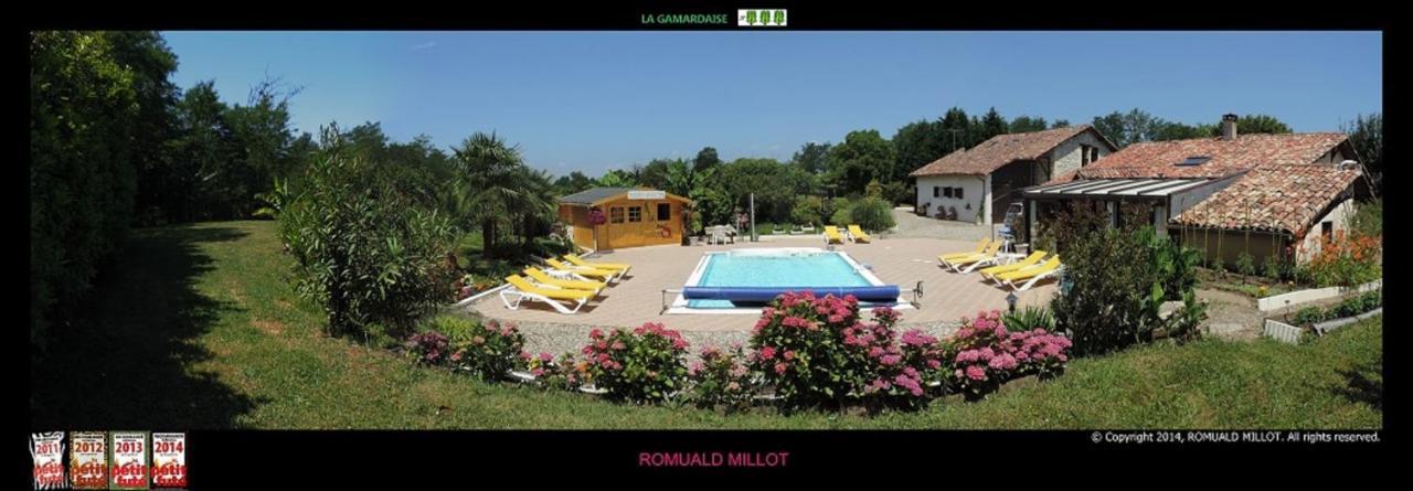 La Gamardaise - M.Millot Bed & Breakfast Gamarde-les-Bains Dış mekan fotoğraf