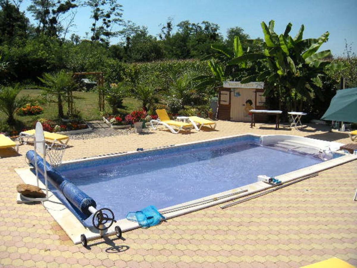 La Gamardaise - M.Millot Bed & Breakfast Gamarde-les-Bains Dış mekan fotoğraf
