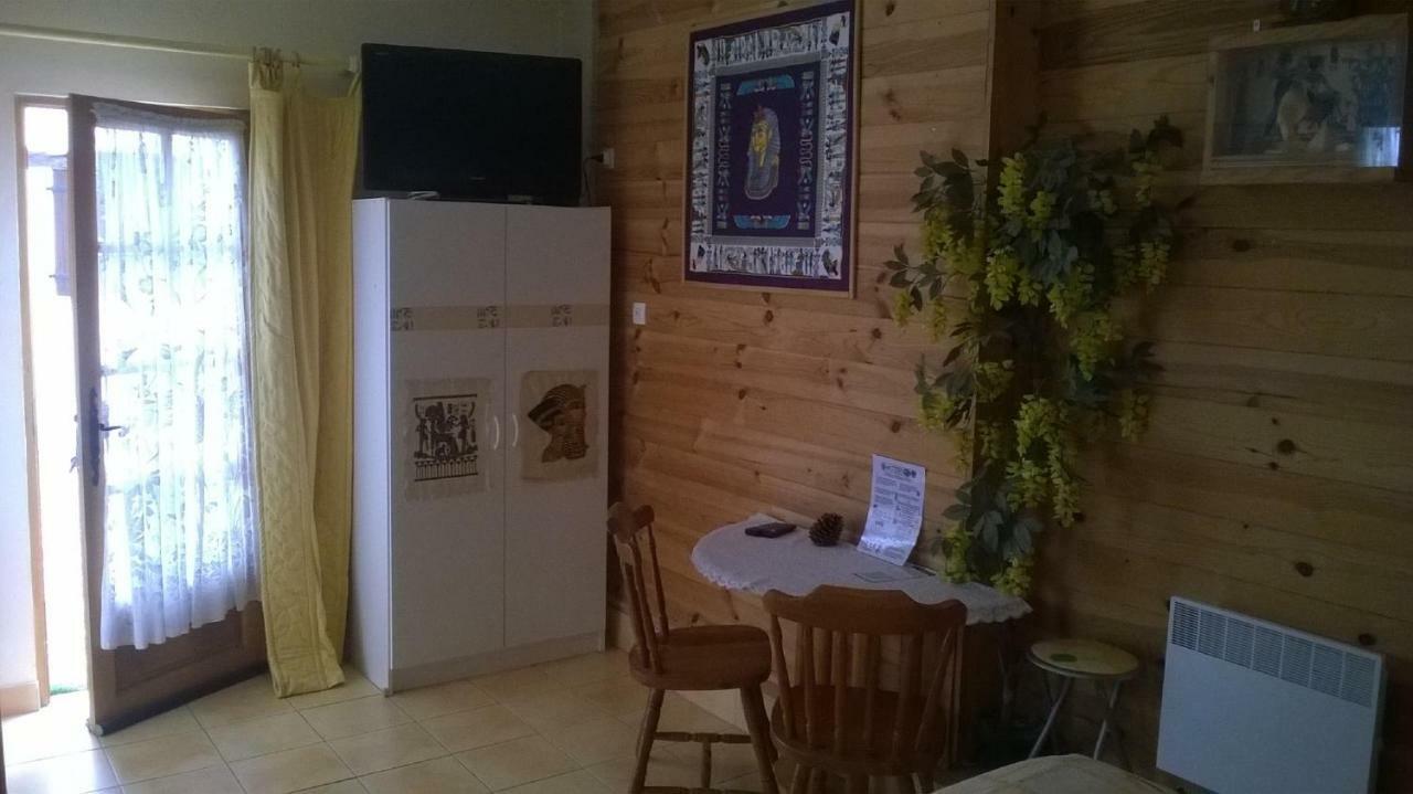 La Gamardaise - M.Millot Bed & Breakfast Gamarde-les-Bains Dış mekan fotoğraf